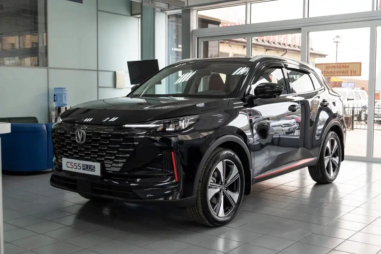 Фотография CHANGAN UNI-S