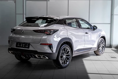 Изображение CHANGAN UNI-T 4/6